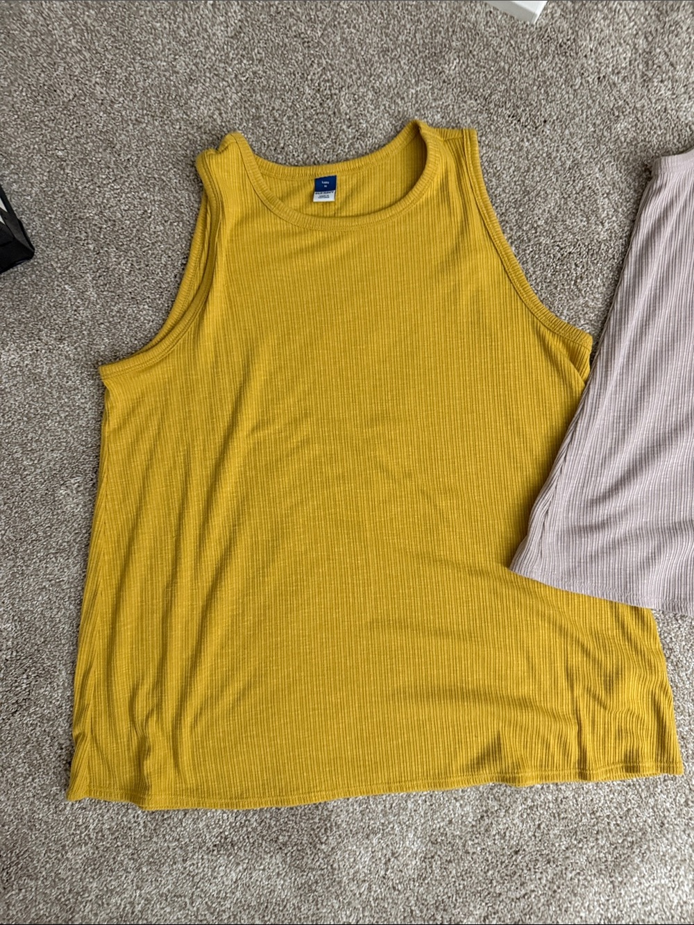 Old Navy Luxe Ribbed Tank  Bundle of 4 - Picture 3 of 8